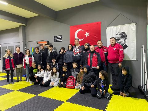 Hendek Fıght Akademi Spor Kulübü'e Eğitim